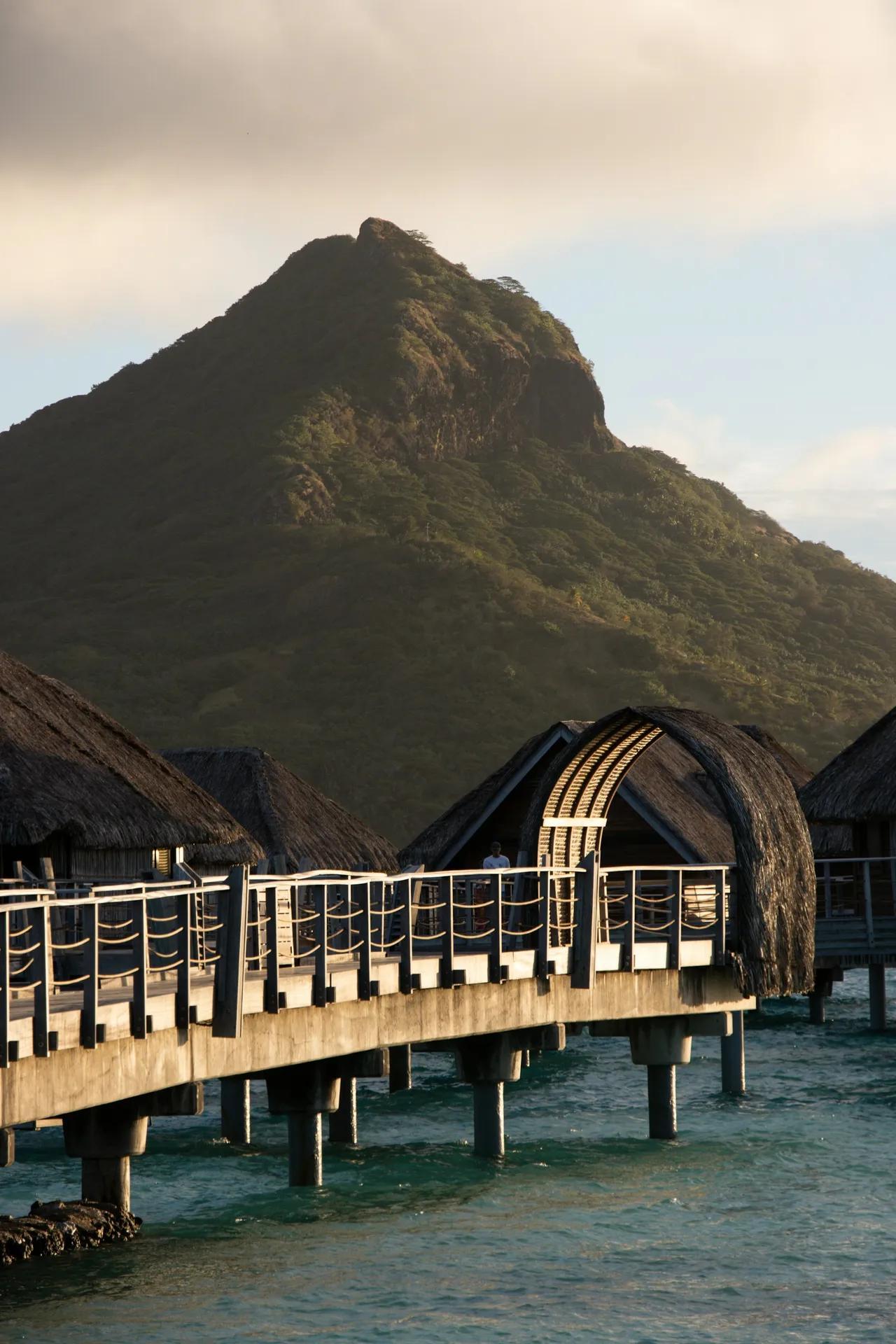 Таити (остров)