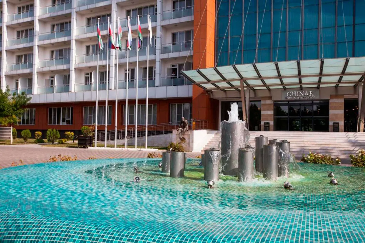 Chinar Hotel & Spa Naftalan