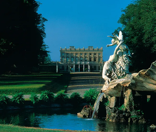 Cliveden House Hotel (Cliveden)