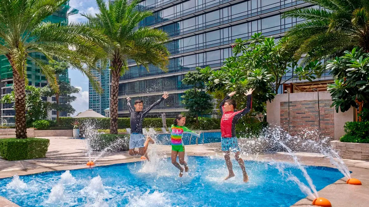 Shangri-La at the Fort, Manila