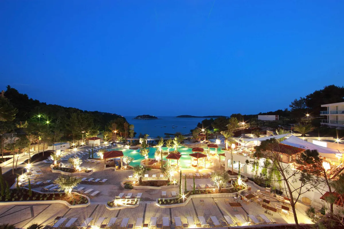 Amfora, Hvar Grand Beach Resort