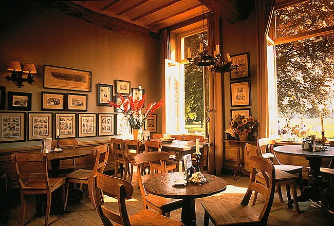 Chateau St. Gerlach (13 km from Maastricht)