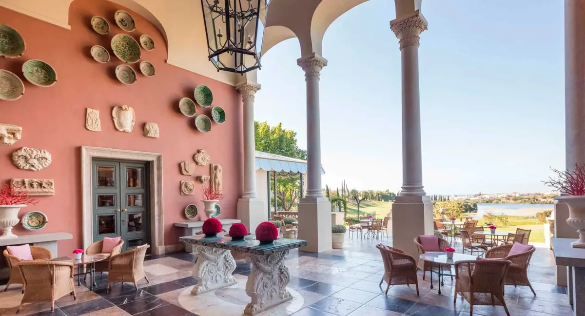 Anantara Villa Padierna Palace Resort (ex. Villa Padierna Palace Hotel) (Behavis)