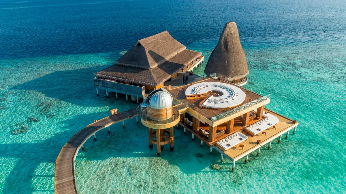 Anantara Kihavah Villas (Baa atoll)