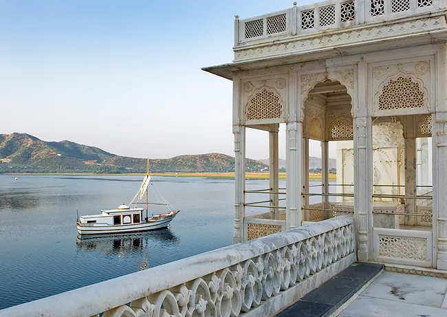 Taj Lake Palace Hotel