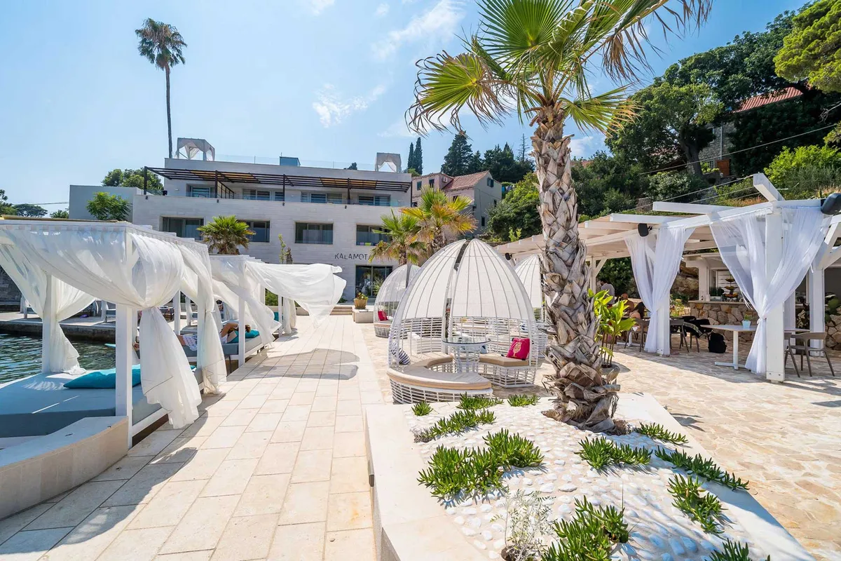 Kalamota Beach House