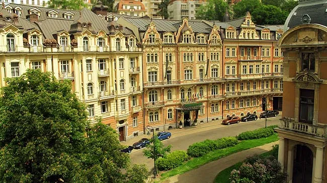 Carlsbad Plaza Medical Spa & Wellness Hotel