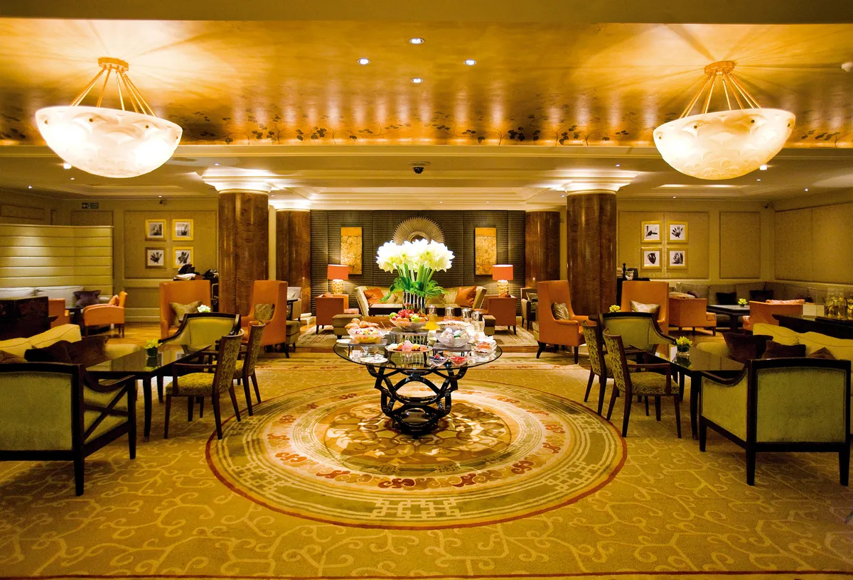 Jumeirah Carlton Tower