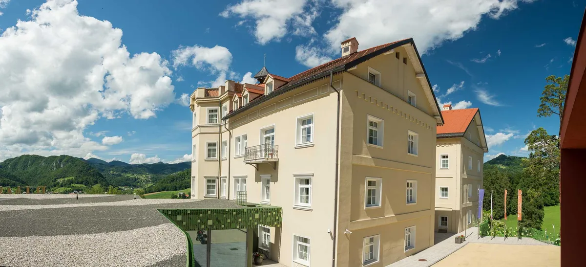 Sofijin dvor, Rimske Terme