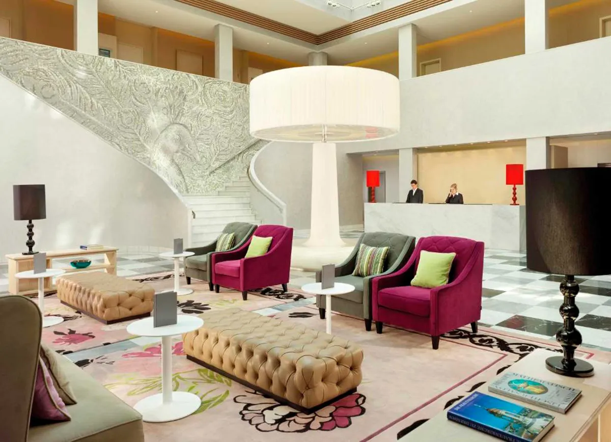 Swissotel Dresden Am Schloss 