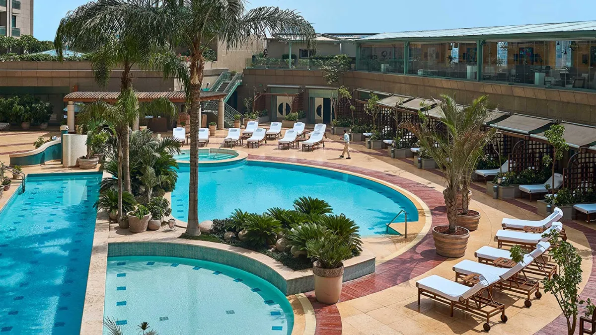 Four Seasons Hotel Cairo at Nile Plaza
